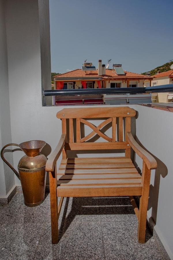 Near The Sea House Villa Néa Péramos Екстериор снимка