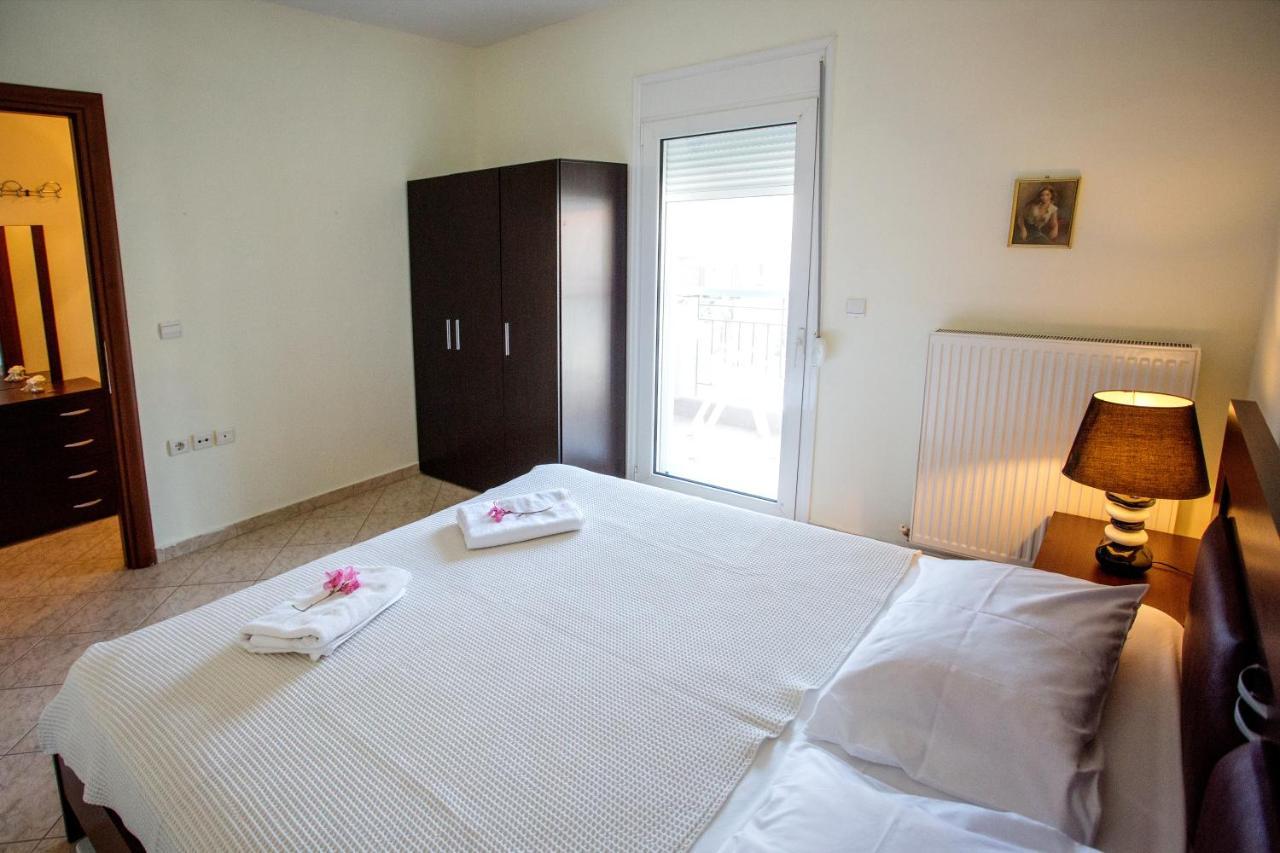 Near The Sea House Villa Néa Péramos Екстериор снимка